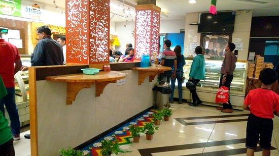 Apna Sweets